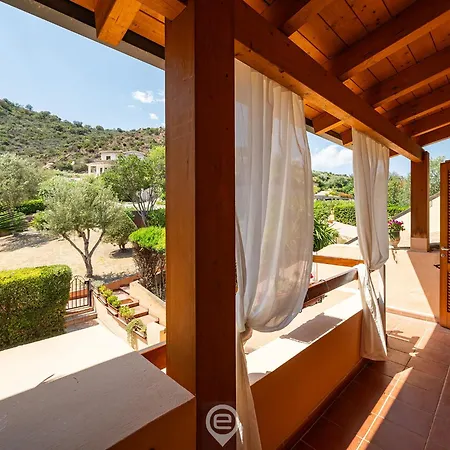 Eden Seaview Retreat Apartment
