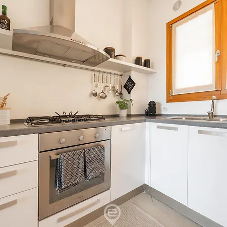 Eden Seaview Retreat Apartment Is Molas