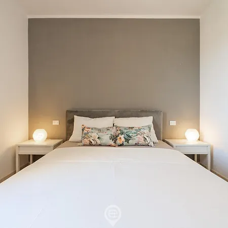 Eden Seaview Retreat Apartment